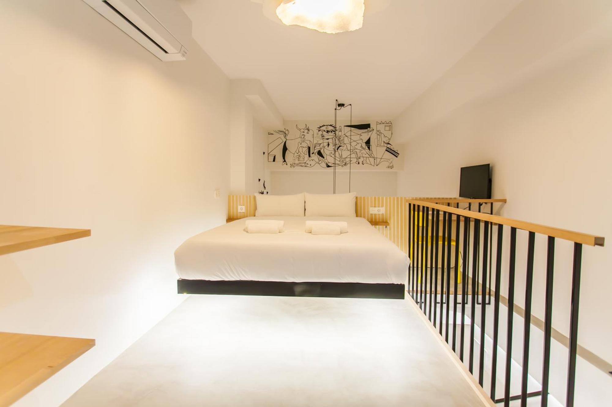 Guernica Luxury Duplex - Location, Light, And Art Leilighet Madrid Eksteriør bilde