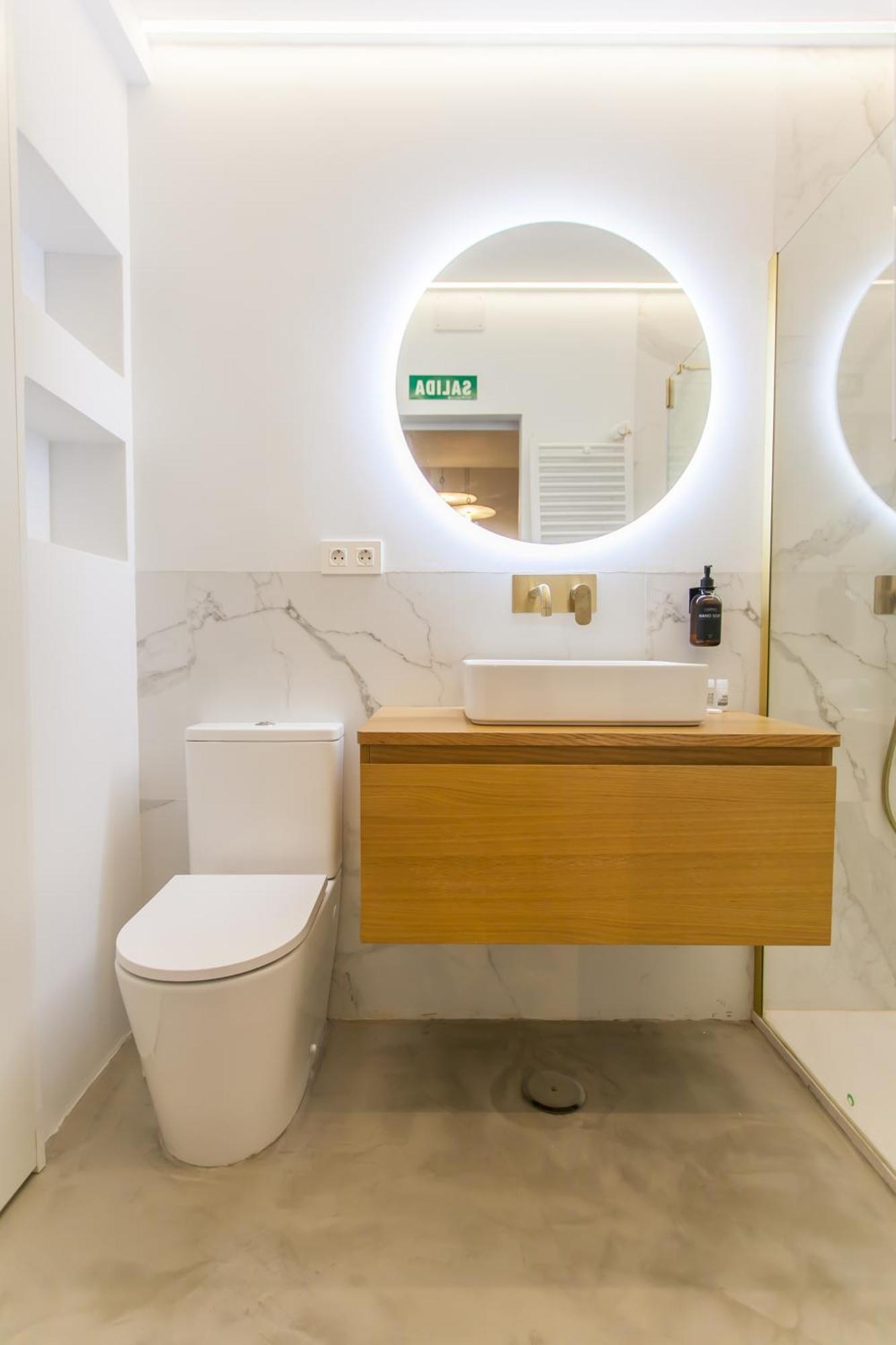 Guernica Luxury Duplex - Location, Light, And Art Leilighet Madrid Eksteriør bilde